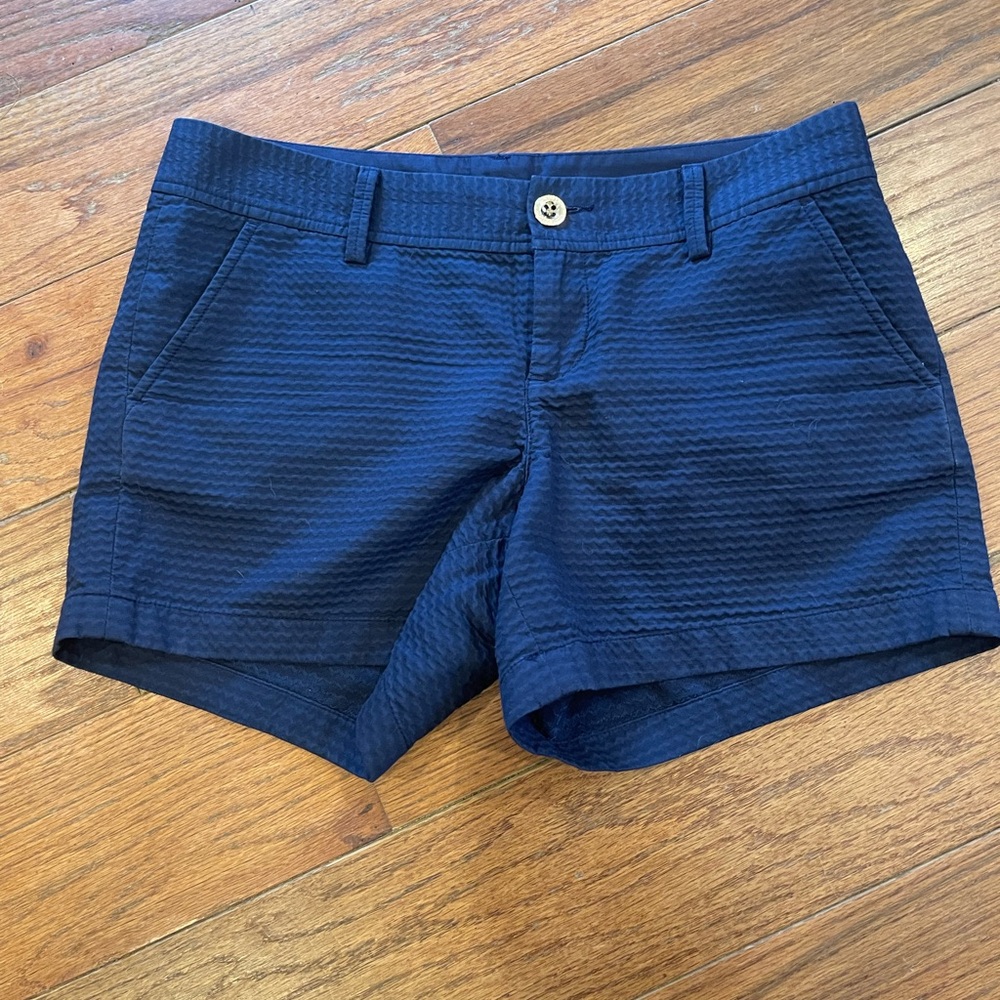 Lilly Pulitzer Navy Callahan Shorts-Size 8